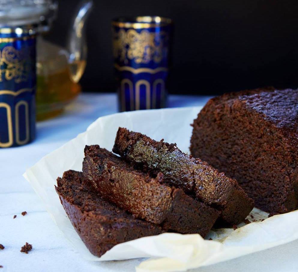 ziggymarley's tweet photo. Check out my sister Karen's favorite recipe for this week's #FridayFeast... Stout Gingerbread!
Find more delicious recipes in our Ziggy Marley & Family Cookbook:
https://t.co/3FldUsXQvD
#madewithsamsung https://t.co/YJ01Kw8CsU