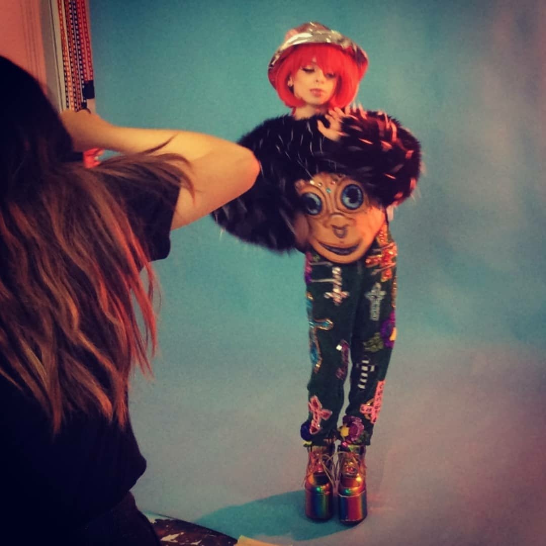 desmond_amazing's tweet photo. BTS photoshoot for @subvrtmag

#subvrtmag #photography
#editorial #clubkid #clubkids #drag #dragartist #dragkid #dragkids #dragmakeup #dragqueen #dragqueens #dragrace #fashion #gay #genderbender #genderfluid #klubkids #lgbt #lgbtq #lovewins #model #mua #nycdrag #desmondisamazing https://t.co/nIJpClS79P