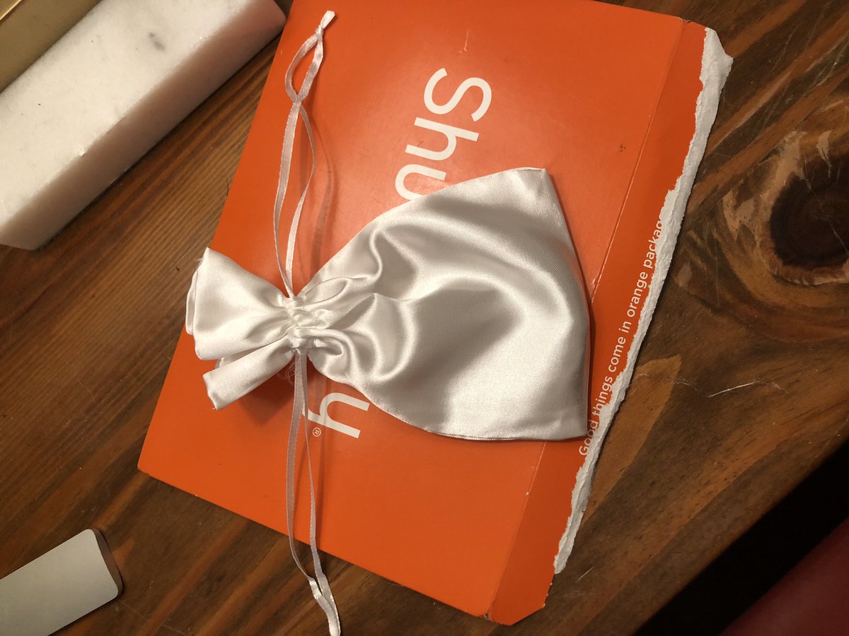 memphispenelope's tweet photo. @Shutterfly I’m so disappointed! I just received this ceramic ornament and it was completely broken. It wasn’t packaged in any sort of protective wrap, only a paper envelope and thin silk bag. Please help me get this fixed! https://t.co/5yLUz7R1h5