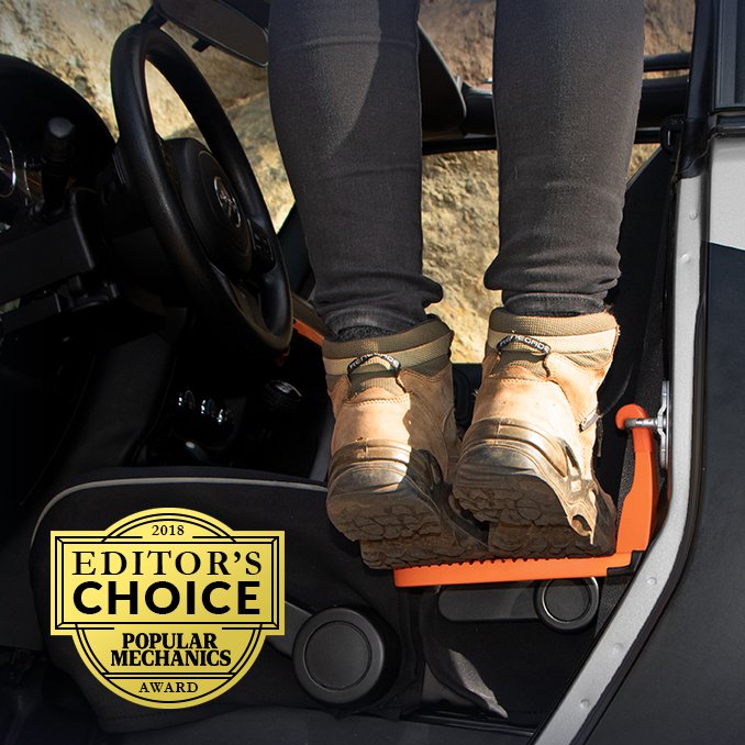 RightlineGear's tweet image. #DidYouKnow? The Rightline Gear Moki Door Step was selected by Popular Mechanics as one of the Top 10 NEW Products of the Year! Learn more here: bit.ly/2BNZnSW #FunFactFriday