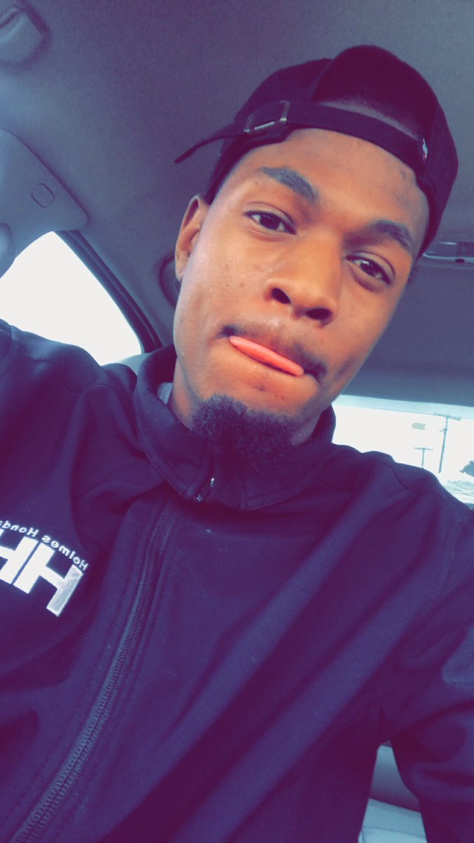 Lamarquez_'s tweet photo. @db2trendy_ https://t.co/dfnmMpm05L