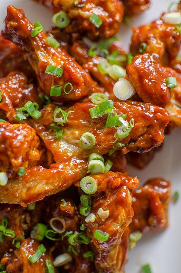 Living_Lou's tweet image. Enjoy these Korean-inspired chicken wings with this simple recipe &amp;gt;&amp;gt; buff.ly/2q7Dfxh
#chickenwings #snacks