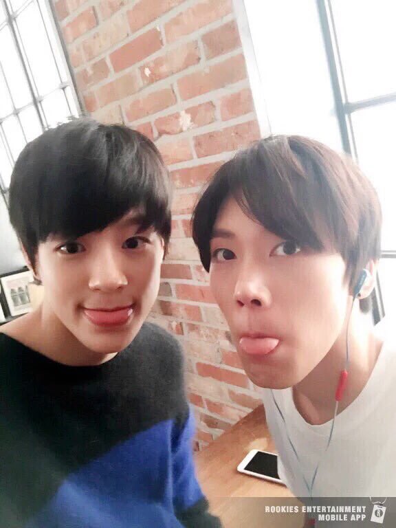JENOLEE423's tweet photo. 깜찍이들 >w< https://t.co/f4NQ1I2JrS