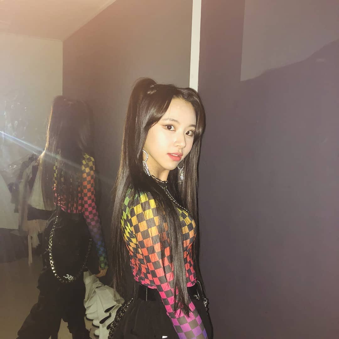 Jintaraphol's tweet photo. We worked hard to prepare-! TWICE's stage, JYPnation &amp;Rap Team!! 🍓 https://t.co/8P2botR9e4