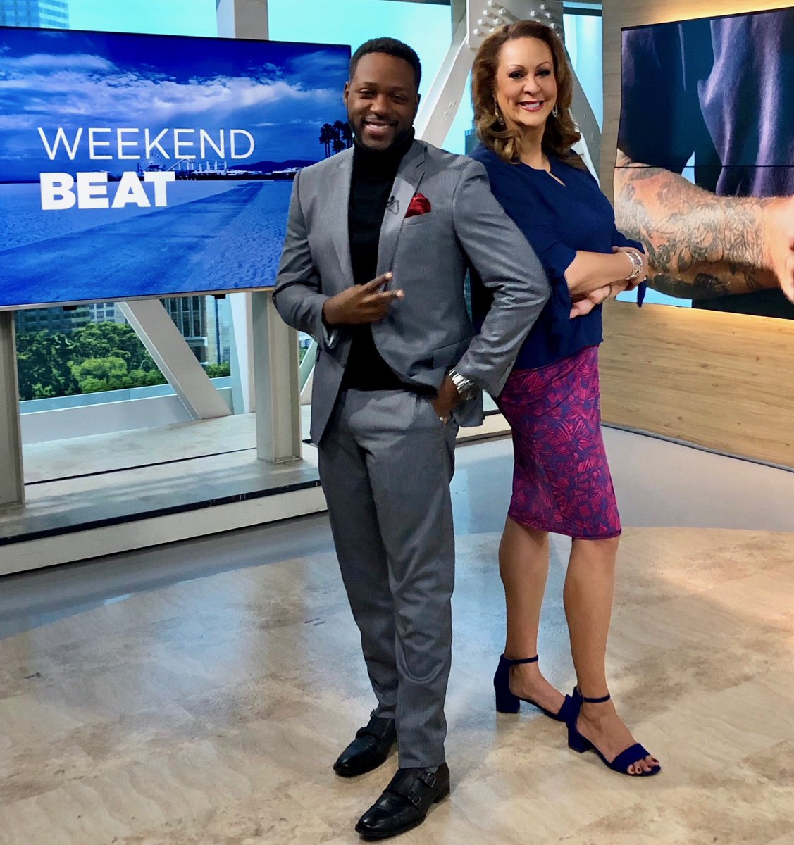 TanyaMcRaeSoCal's tweet photo. This guuuuuy!!! Always fun visiting @Kdubblive on the set of the Weekend Beat on 1 to talk about one of my stories. #weekendbeat @spectrumnews1socal #reporterlife #multimediajournalist https://t.co/QHFCE2lmOr