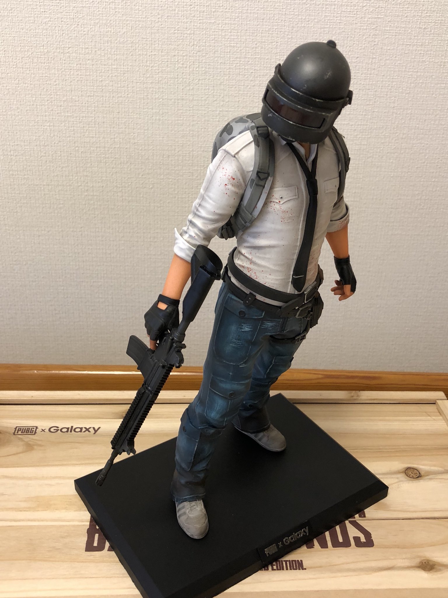 Twitter 上的 Reject Pubgモバイル部門 Planet選手の元に オフライン大会での優勝商品が 世界に4つしかないフィギュアや 金のフライパン Galaxynote9 ほっ 欲しい Arg Pubg Mobile Galaxynote9 T Co Pu9w9g4dyw Twitter