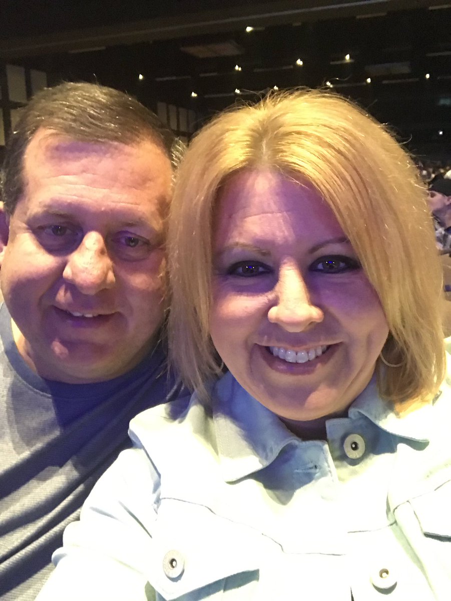 AIMEEJO103's tweet photo. Can't wait! So excited to see Chris Young... AGAIN!!! #winstarlive https://t.co/0s5sxWD6fu
