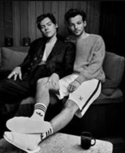 reuri_stailis's tweet photo. FUCK, I LOVE MY BOO @Lui_Tomlinsu https://t.co/kmZs3Clc2y