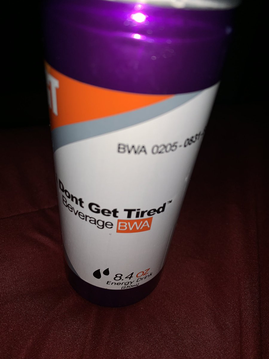 JerryLG10's tweet image. These the shit💯👌🏾 #kevingates #idgtenergydrink