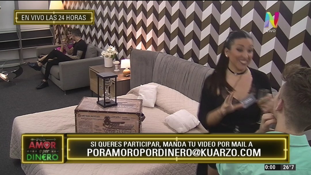 ghermanoar's tweet photo. #Jesica e #Iván #Romima y #Damián entraron a la suite de #PorAmorOPorDinero #xamorxdinero #CanalNetTv https://t.co/9UGGij1iJC