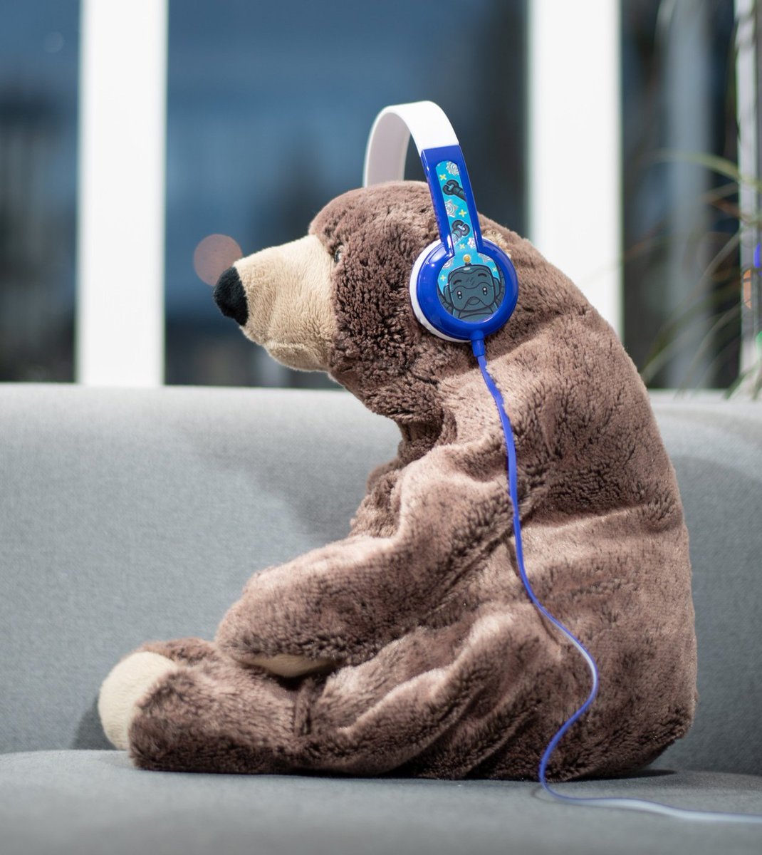 BuddyPhones's tweet image. We can "bearly" wait to be back at @CES! We'll be there debuting brand new award-winning headphones along with our full line of safe audio products. Come visit us at: Booth #36704, South Hall 4, LVCC.

#CES2019 #awardwinning #safeaudio #experts #headphones #audiotech
