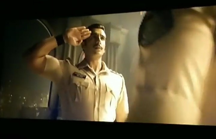 merlin8thomas's tweet photo. liked 🦁 #SIMMBA . It's a complete package of comedy, stunts, emotions, romance and a war against social evils in our society. Simmba made my weekend 😍 Superb work by @RanveerOfficial #SaraAliKhan  #RohitShetty @ajaydevgn . #AskSimmba https://t.co/4p1K57uAqF