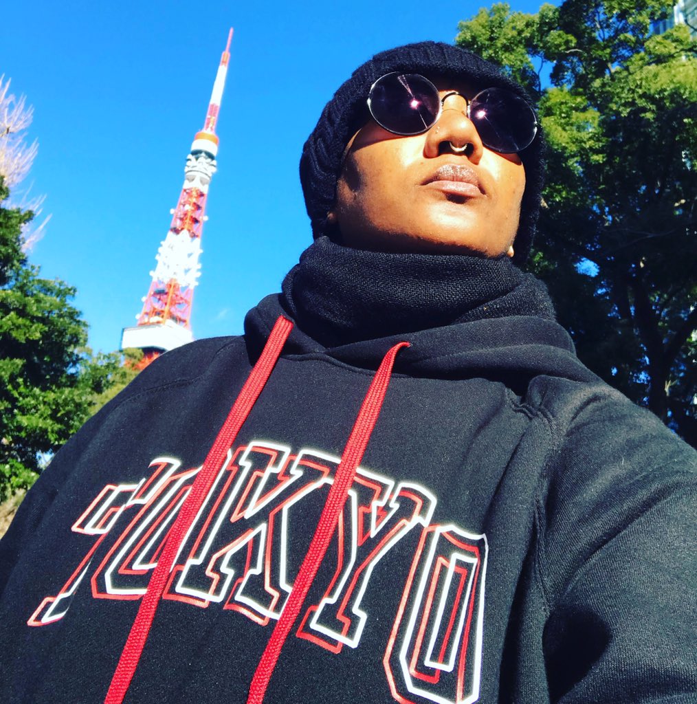 DIANAKINGDOM's tweet photo. ❤️ JAPAN! @DIANAKINGDOM DIANA KING WILL B PERFORMING TONIGHT! @billboardlive_t  DEC 29 &amp; @billboardlive_o DEC 31 #tokyotower #japan 🇯🇵 #dianaking #dianakinglive #bbltokyo #bblosaka #raybanjajo #nonbinary #artistlife #lgbtq #Jamaican #reggaefusion https://t.co/eOG678RlKd