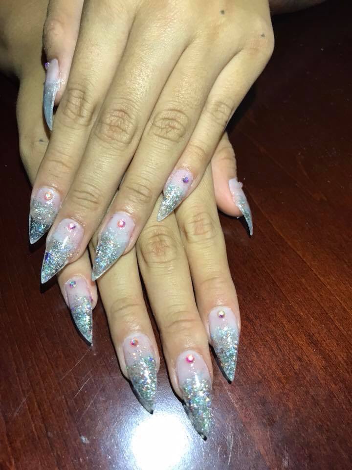 QBellaBooNails_'s tweet photo. December 2017 ππ to December 2018 β¨π€π
The glo up is real π
I bad people saying I would never make it, my nails were ugly ETC ETC
But practice makes perfect & man do I have a long way to go ππ½ββοΈ
#gloup #beforeandafter #nailsoftheday #nailplug #nailtransformation #nails https://t.co/ZCY9J2IhWO