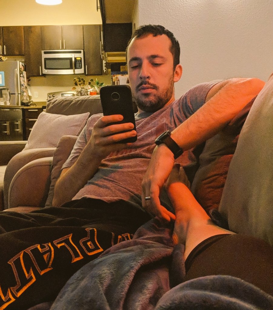 kelseymcg20's tweet photo. "Nice to meet... Nice to FEET you!" Said @levarius as he shook my foot like a hand and laughed at himself. #couchlife #levquotes https://t.co/o9YpUUZFzL