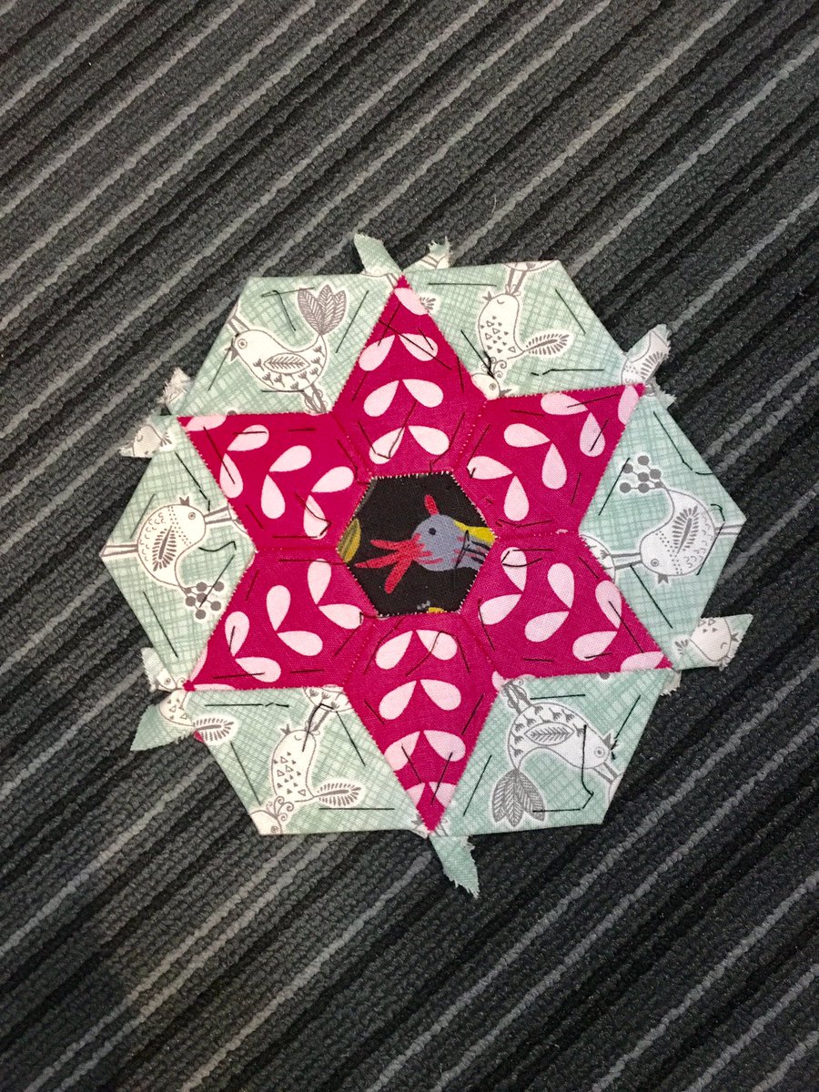 sophiesulehria's tweet image. We’re #patchworking on @BBC3CR

Step 1: Cut out hexagon out of card

Step 2: Cover and stitch shapes with material

Step 3: Stitch together by the sides

Step 4: Join all together to build large patchwork design! 

So clever 👏🏼👏🏼👏🏼