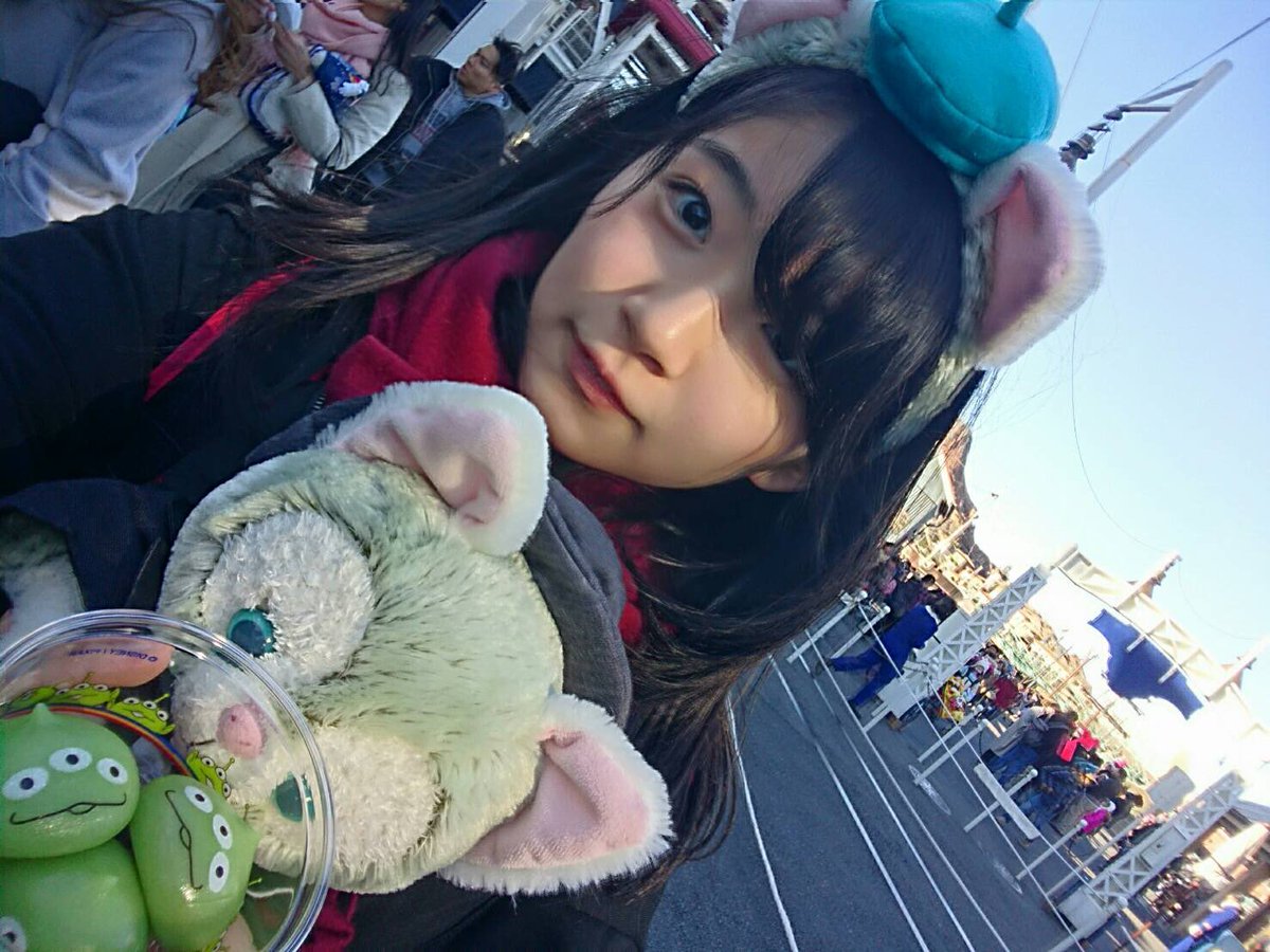 進藤あまね V Twitter 東京ディズニーシー食べ物編 6年ぶりにディズニーにきて昔も食べたターキー食べれました カレーは私の大好きな甘口です ずっと食べたかったリトルグリーンまんも食べれちゃいました