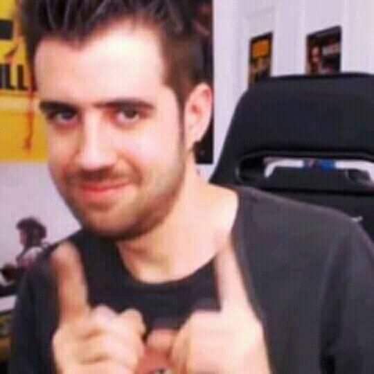 LaCorrector's tweet photo. Tal vez mi cuenta esté muriendo de inactividad, pero mi amor por @CorrectorYTuber nunca morirá. 💖 https://t.co/9g3Q5fxcQb