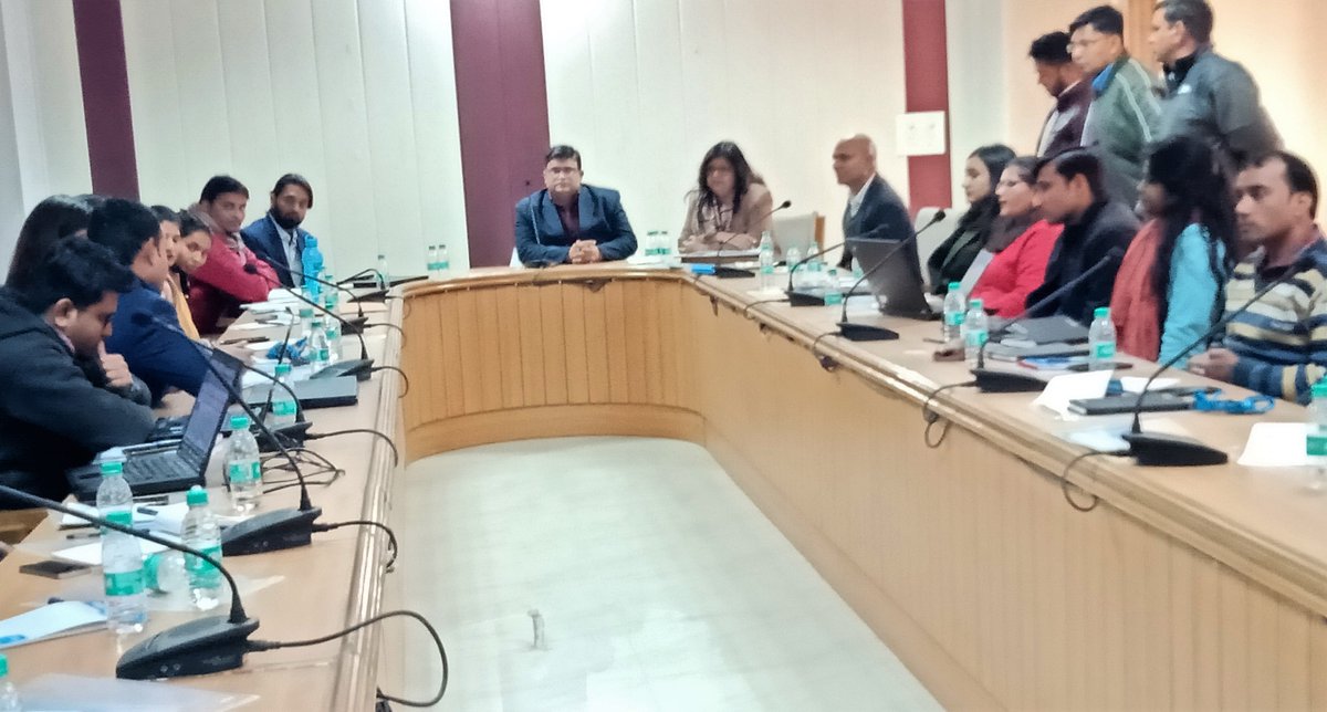 ddu_gky's tweet photo. Uttarakhand SRLM organized capacity building workshop on Assessment and Certification. Mrs Nidhi Rawat, Head Assessment and Certification MoRD addressed PIA's concerns and explained the new assessment portal.
@MoRD_GOI @NIRDPR_DDUGKY @ddu_gky @IPEGlobal https://t.co/zpSCS11ms4
