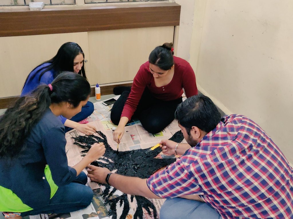 VESIMLitFest's tweet photo. Something big in process @VESIMLitFest 😍 stay tuned 😉
#VesimLitFest #Literature #LITFest #Creative #Innovations #SaturdayMotivation #colours #paintings #weekendvibes #workmoodon #SPIRIT #team #imagination #StayTuned #Tweet https://t.co/DSgkdfHi1Y