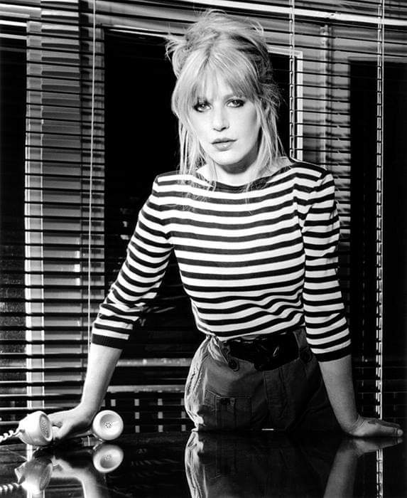 Marianne Faithfull (Marian Evelyn Faithfull)
Birth 1946.12.29 Happy Birthday
 