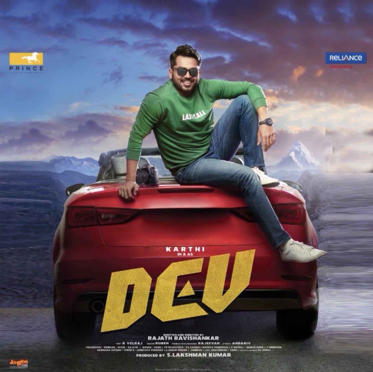 KollyDigi's tweet image. Here's the lyric video of breezy melody #OruNooruMurai from #Dev 
@Jharrisjayaraj 🎶

▶ bit.ly/2QaEM0m  

#DevAudioFromToday 

@Karthi_Offl @Rakulpreet @RajathDir @PrincePictures_ @RelianceEnt @timesmusicsouth