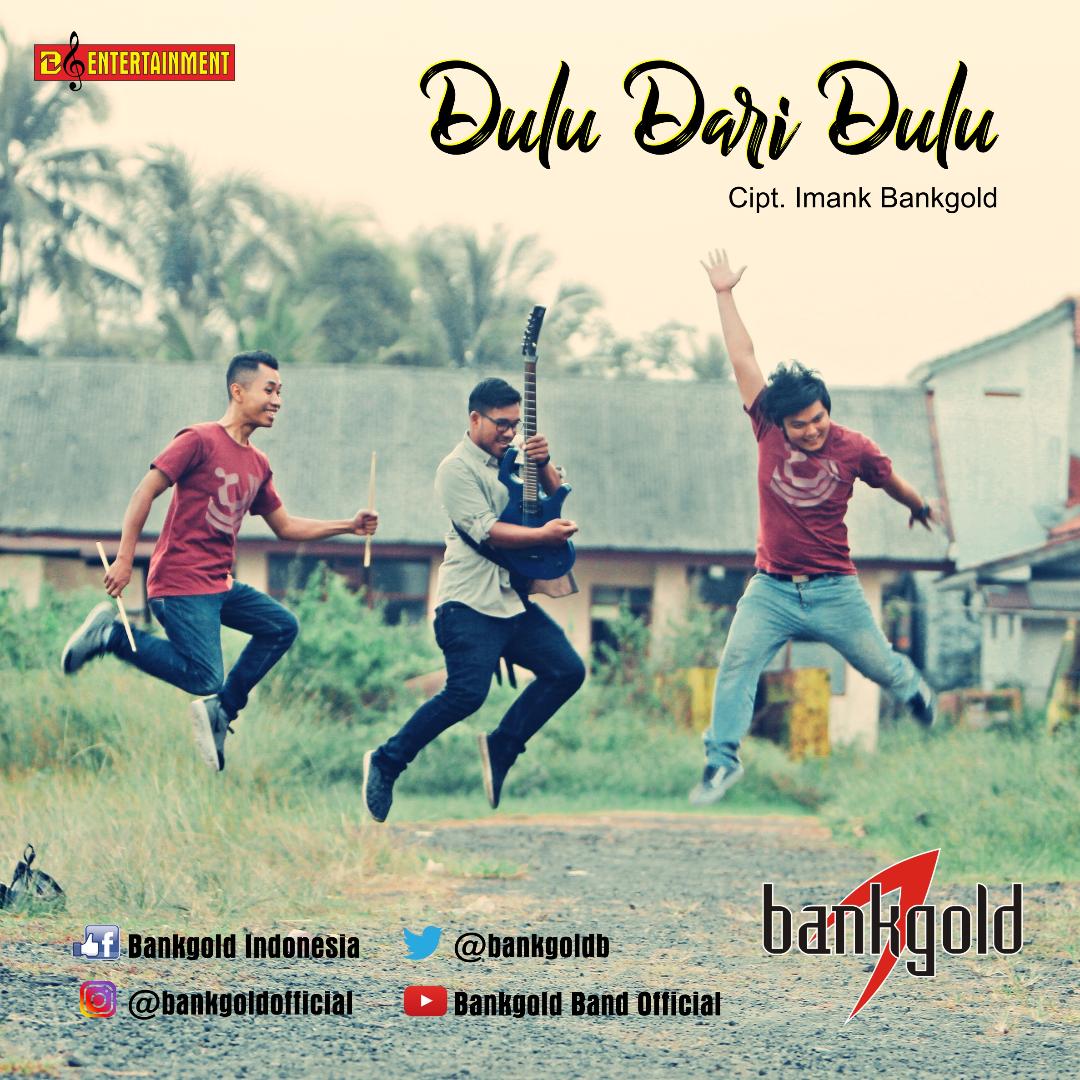 #PLAY                
🎶<a href="/BankgoldB/">Bankgold Band Official</a> <a href="/BG_Entertainmen/">BG Entertainment</a> DULU DARI DULU
#BAHANANEWREALEASE                  
w/ <a href="/linaw360/">Arlina herlin bahana</a>     
 MD <a href="/saraswatidn/">ayu saraswati</a>                  
 #ayodengarkanradio                  
📻Streaming : bahanafmngawi.com