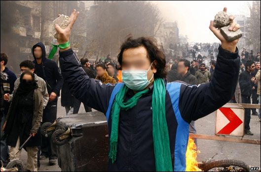 abolllfazll's tweet photo. ⭕️بعد از فتنه 88 نقاب از چهرۀ برخی شخصیت‌های به ظاهر انقلابی کنار رفت.
#فتنه_تغلب
#یک_روز_جلوتر https://t.co/3y1cUzFInB