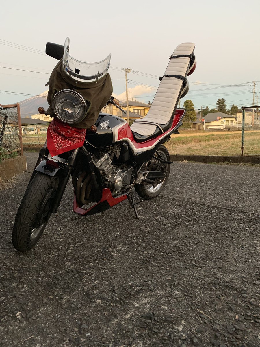 バイク垢 短風防つけてみた笑 Jade250 リーゼント バンダナ族 バイク垢 短風防つけてみた笑 Jade250 リーゼント バンダナ族