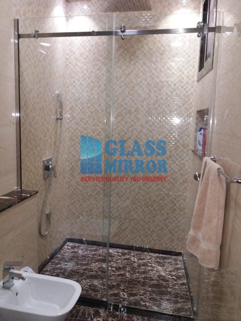 Glass Mirror Shower glass enclosure with Beautiful Sliding door in Dubai. glassmirror.ae 0588779766 #showerglass #showerfixpanel #showerenclosure #showerpartition