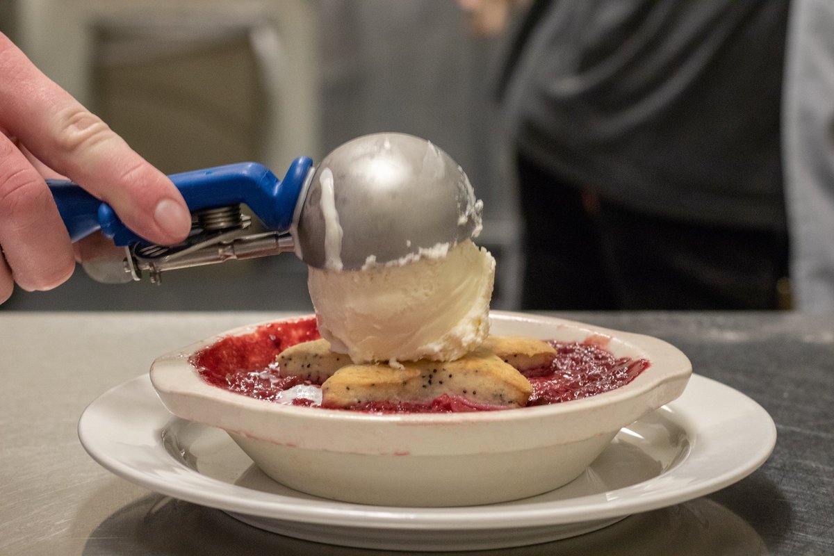 Cobbler shots are the hardest.  

Cause, you know, cravings.  

#LoveDessert