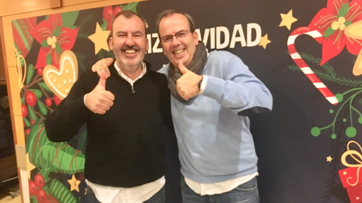 “Los Serrano” os desean un feliz 2️⃣0️⃣1️⃣9️⃣ #NuestraGente 🎄#NavidadconÁvoris