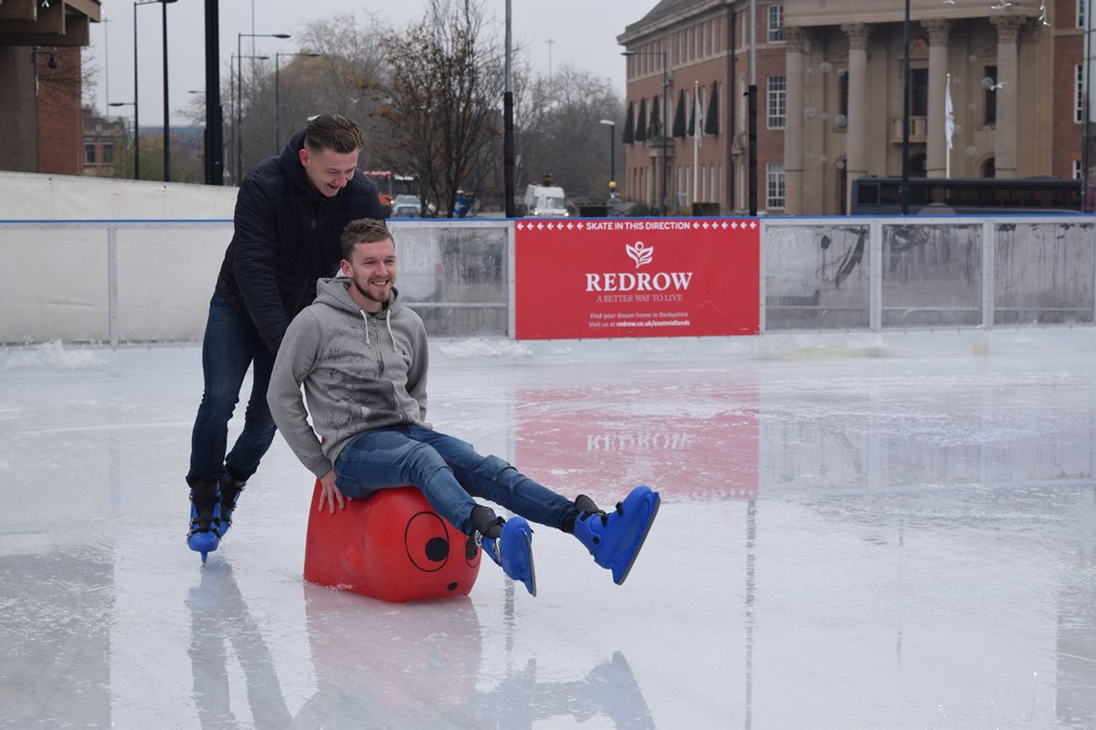Need to escape the house before the New Year celebrations? Our ice rink will provide fun for the whole family, whilst our skate aids ensure that those less confident skaters still have a whale of a time!

Buy your tickets online here: ow.ly/UDwQ30n8ddN