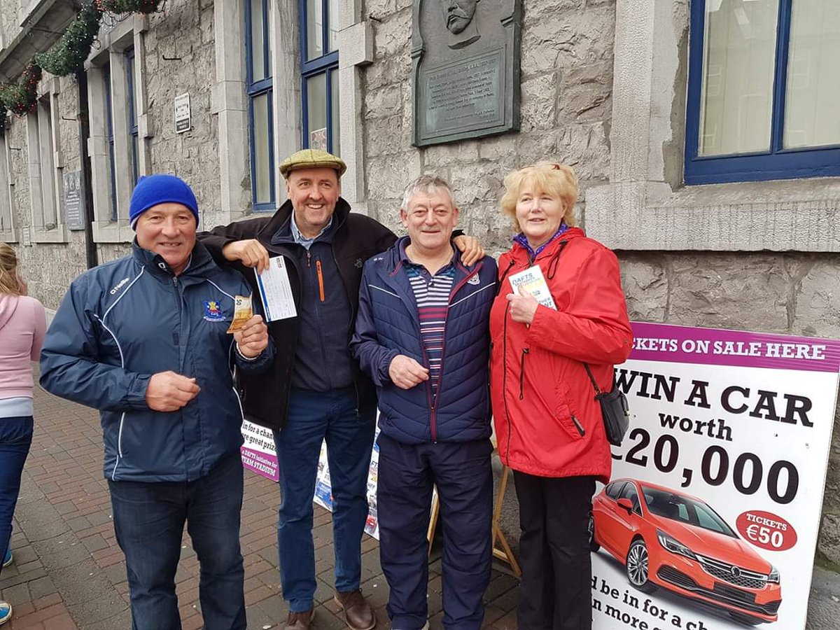 VardenTommy's tweet photo. Final push! Message page for tickets or any DAFTS members! Please support! #tuamstadium #TimeforTuam #dafts #galwaygaa https://t.co/rY9U4IGJQU