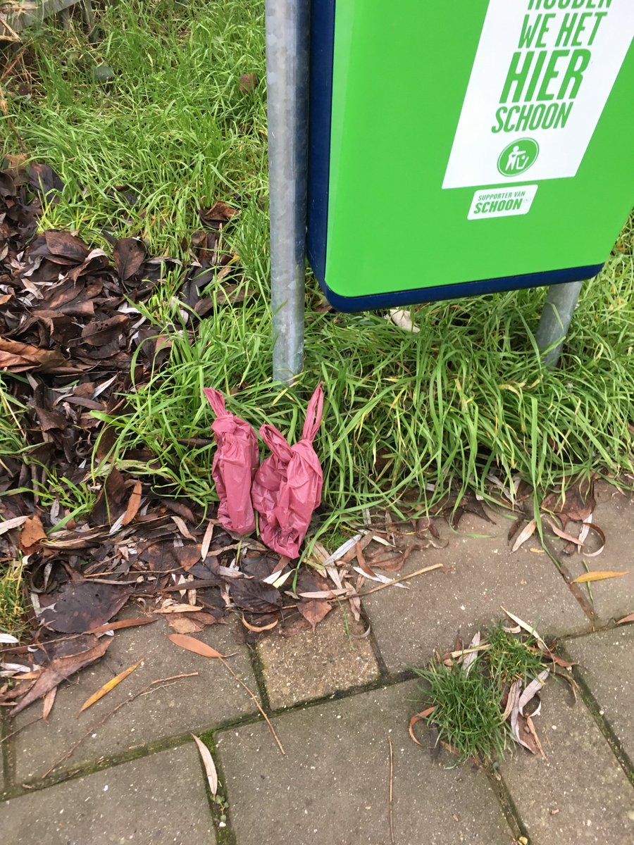 En wie mag het hierna opruimen denken jullie? #buurtbakken = #vrijwilligerswerk