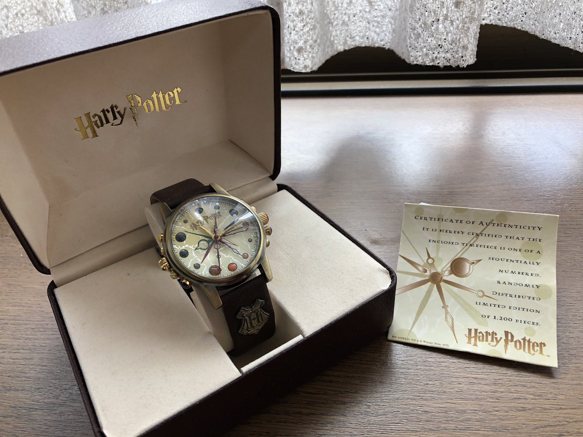 値下げ ハリー・ポッター ダンブルドア懐中時計 アルバス ダンブルドアの金時計（懐中時計）は数字が無く、惑星