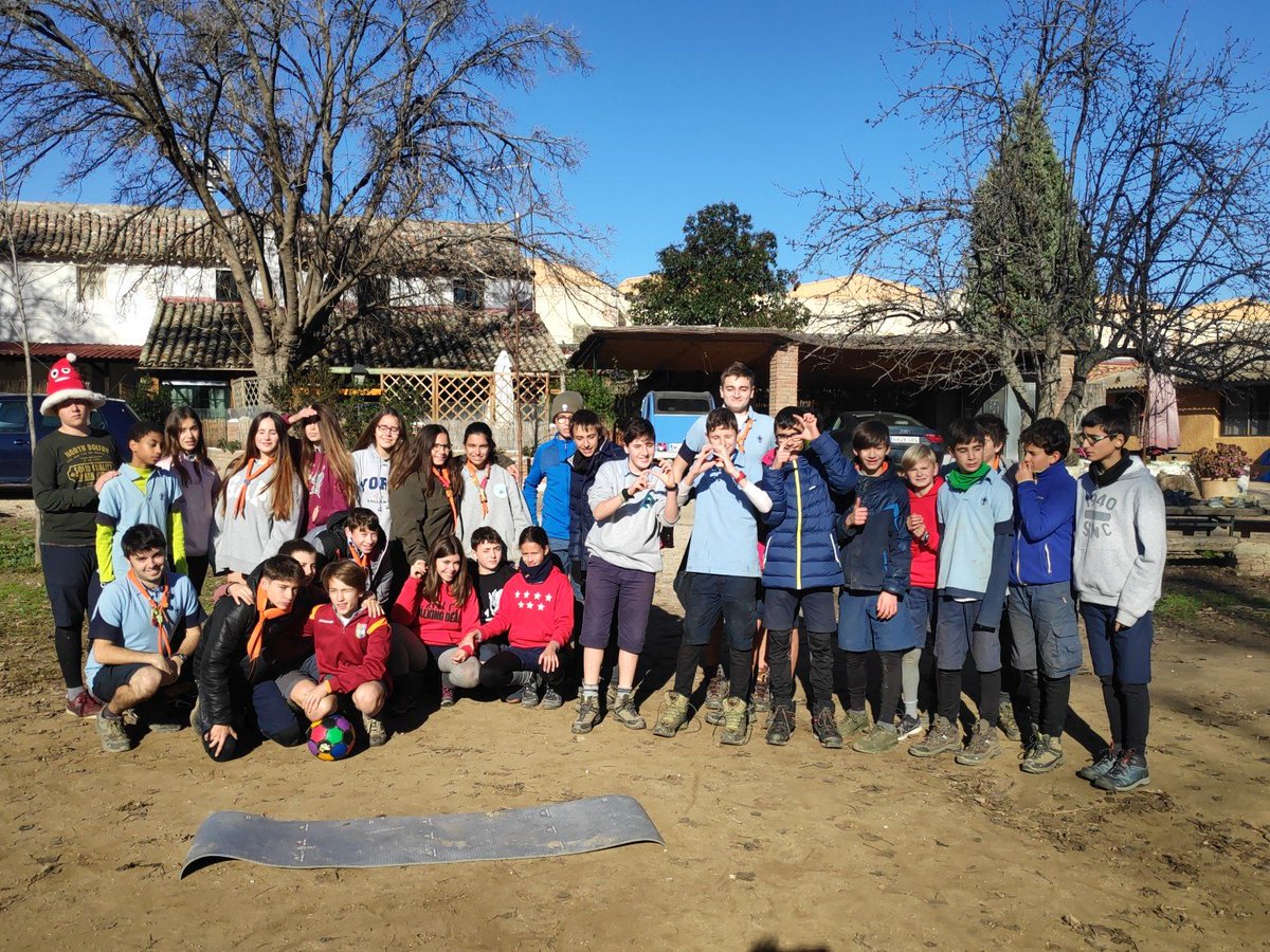 A tope con la corte de honor después del día de patrullas.