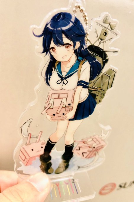 新刊セットのアクリルスタンドです!!
潮ちゃん可愛くできました! 