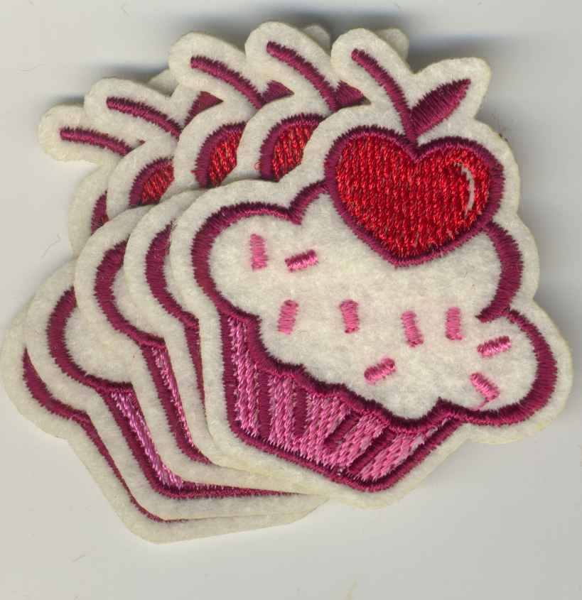 embpatches's tweet image. Let&apos;s think about sweet moments in our life. Iron on, sewing on, self adhesive, velcro and magnet patches 🎉🎊🎄🎁
#embroiderydesign #embroideryhoop #emb #digitizing #punching #digitizingembroidery #patch #patches #patchwork