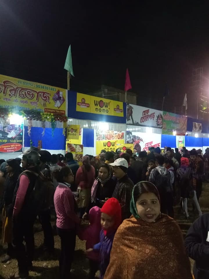Wowmomo4u's tweet photo. Food make everyone happy ,Wow! Momo spreading happiness with its gourmet at Howrah food festivals.
#wowmomo #momoonthemove #howrahfoodfestivals #foodfestivals #foodlove #igfood https://t.co/PQjcrcTnwA
