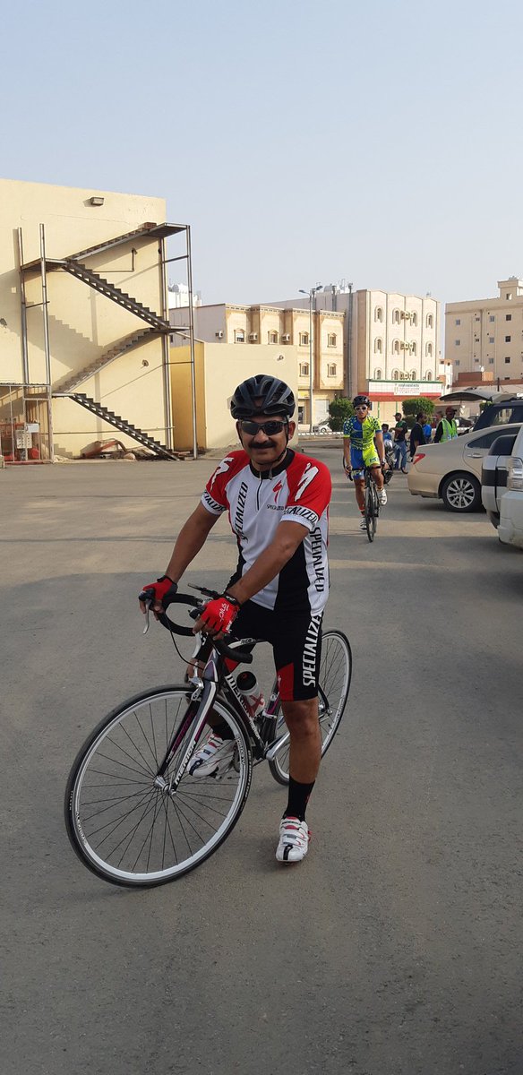 arafil_cyclists's tweet image. مشاركة فريق ارافل في سباق القنفذة( رخاء و نماء)
نشكر دراج القنفذة على الاستضافة و التنظيم 
@Darraj_Qunfudah