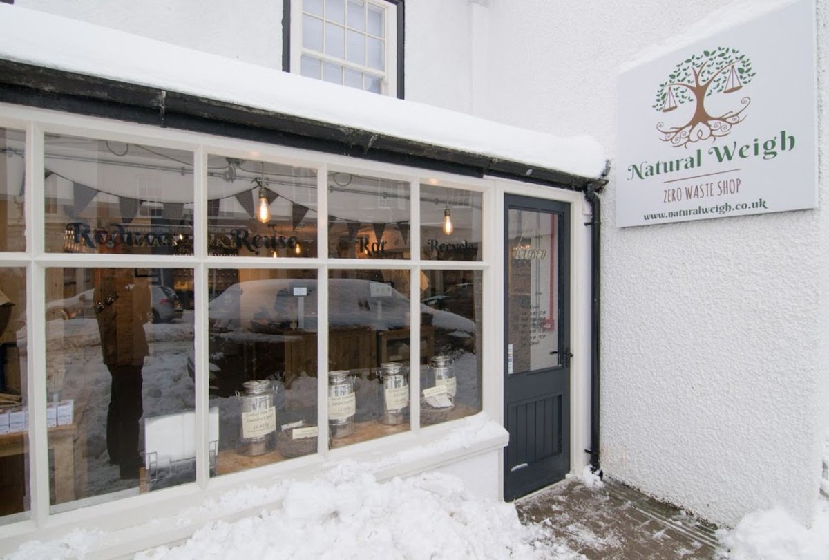 AmandaW88146346's tweet photo. I am so excited for 2019 where we will see many more of these amazing stores opening locally so more people have access to zero-waste shopping. #zerowaste #hldisplay #bulkbins @HL_Display_UK https://t.co/ZJNPajDgBK