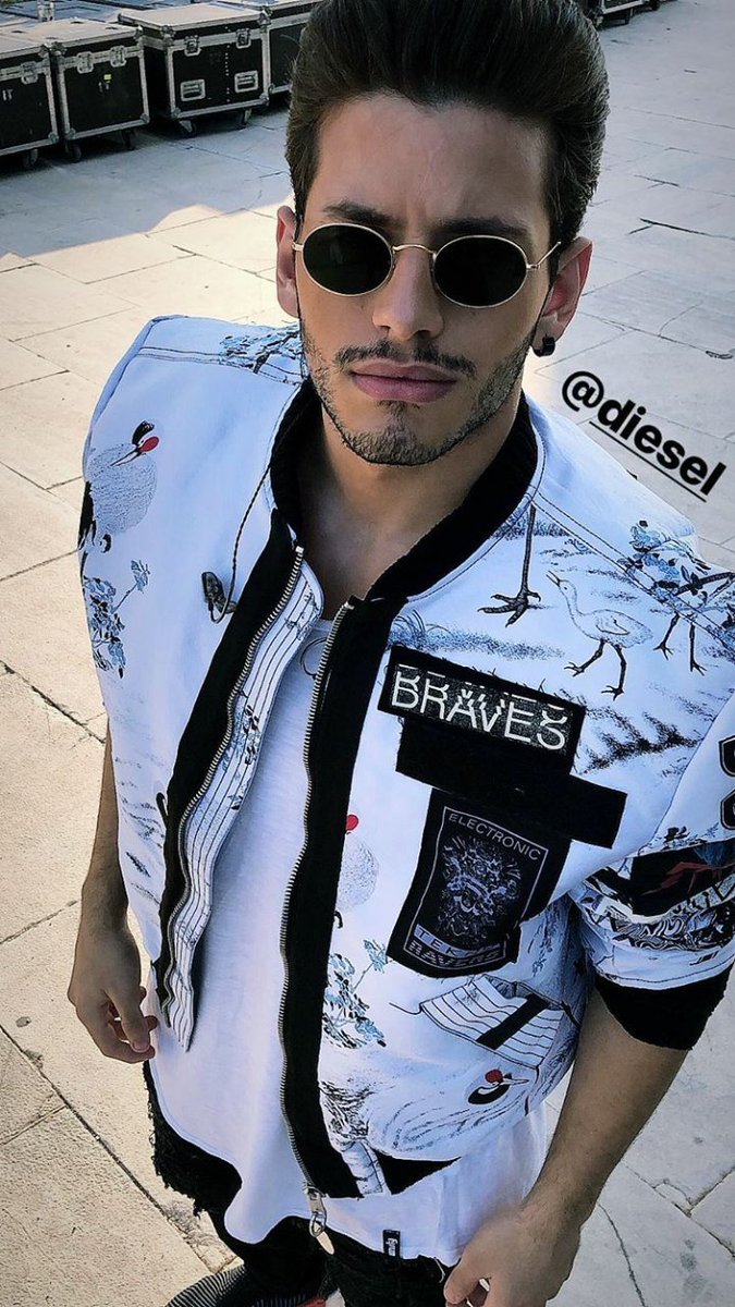 mariastvr_'s tweet photo. The most beautiful.🙈
#VangelisKakouriotis #Singer #beautiful #rock
Instagram account https://t.co/wacf5dCKWX https://t.co/RRPlzpCcaG