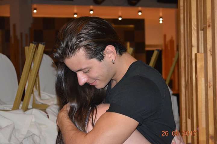 kre_marina's tweet photo. He is the best with his fans💕
#vkators #fans #together #love #VangelisKakouriotis
Instagram account: https://t.co/5gniajy3Rf https://t.co/2yIEb06NwM