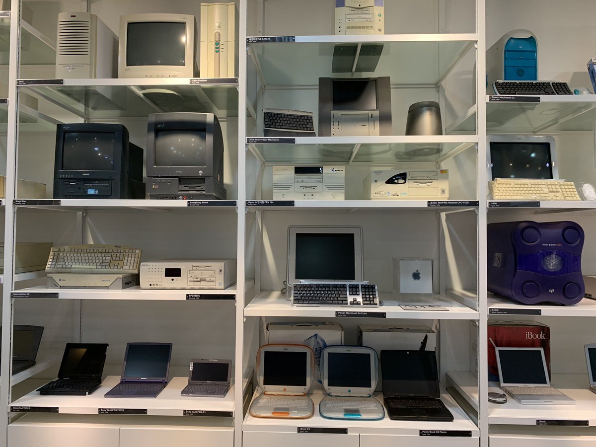 mverbloot's tweet image. Did not expect to find a computer museum here in Jeju  South Korea #NexonComputerMuseum They have every kind of personal and small computer every made. Just a small sample here.  #computers #technology  #RetroGames as well.