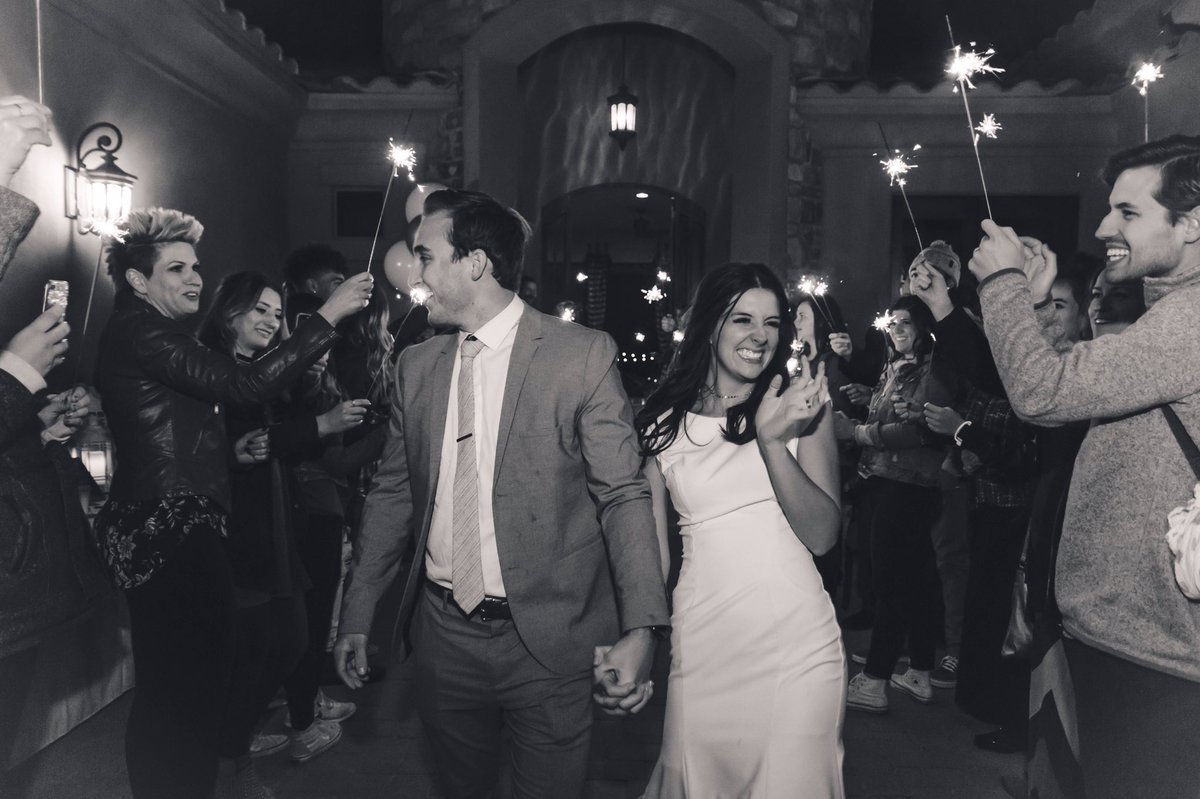 gracetothemax's tweet photo. now i'm REALLY excited to step up in 2019 &amp; hopefully shoot more weddings 🙌🏻😍 how beautiful are they??? // 12.29.18 https://t.co/T6vuOdbueH