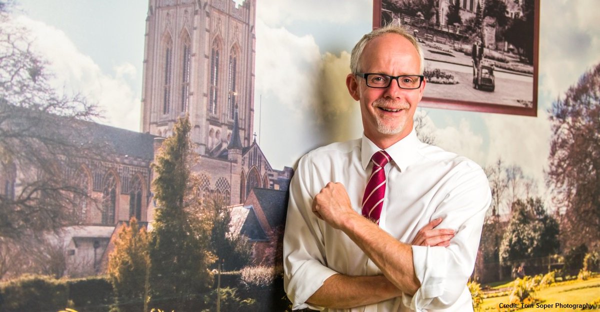 From CEO to CBE! @SteveDunnCEO says he’s ‘delighted’ to be named in New Year Honours list – but that he’s accepting it on behalf of our hard working staff. Steve has been awarded his honour for services to health and patient safety.

Read more here: bit.ly/2s0OVTQ