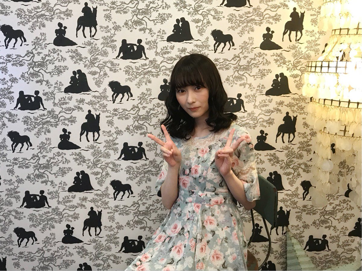 nogizaka46's tweet photo. 【ブログ更新 鈴木絢音】 みかん横 https://t.co/KgW09Y3jph https://t.co/oc0SRpslKe