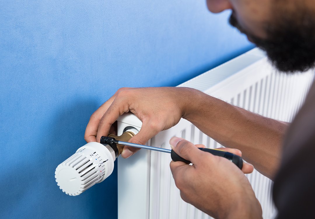 Radiators not as warm as last Christmas? You may need a Powerflush! During a Powerflush we add a cleaning agent to the system to loosen and remove iron oxide (sludge) and get your radiators back to how they should be #RonLaw #Southport #Plumbing ronlawheating.com/our-services/p…