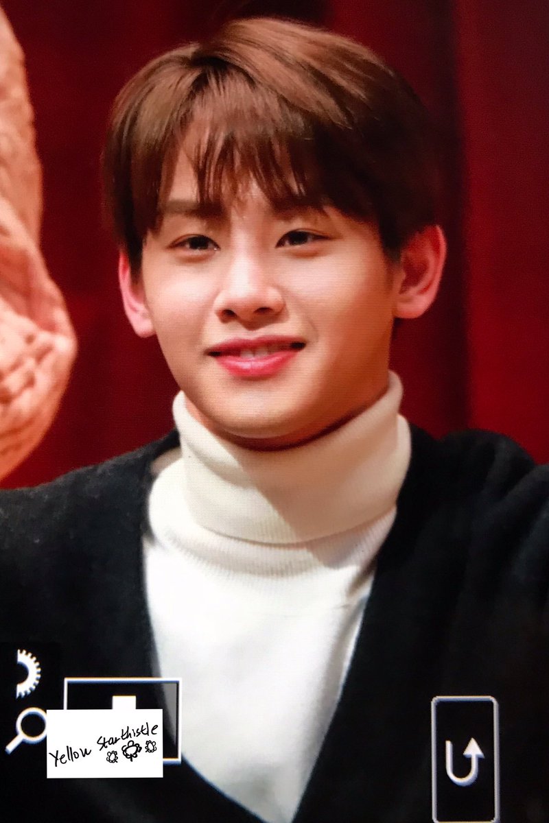 YStarthistle's tweet photo. 181229 판교 팬싸

@official_UN_B @2014_HOTSHOT
#더유닛 #UNB #유앤비 #kohojung #고호정 #호정 #HOTSHOT #핫샷 https://t.co/i8Ii8nQI1l